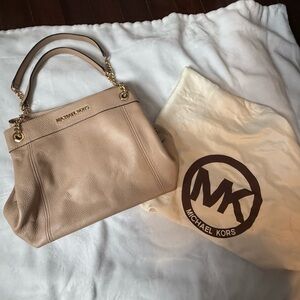 Michael Kors Cream/Beige Pebbled Leather Shoulder Bag with Gold Hardware